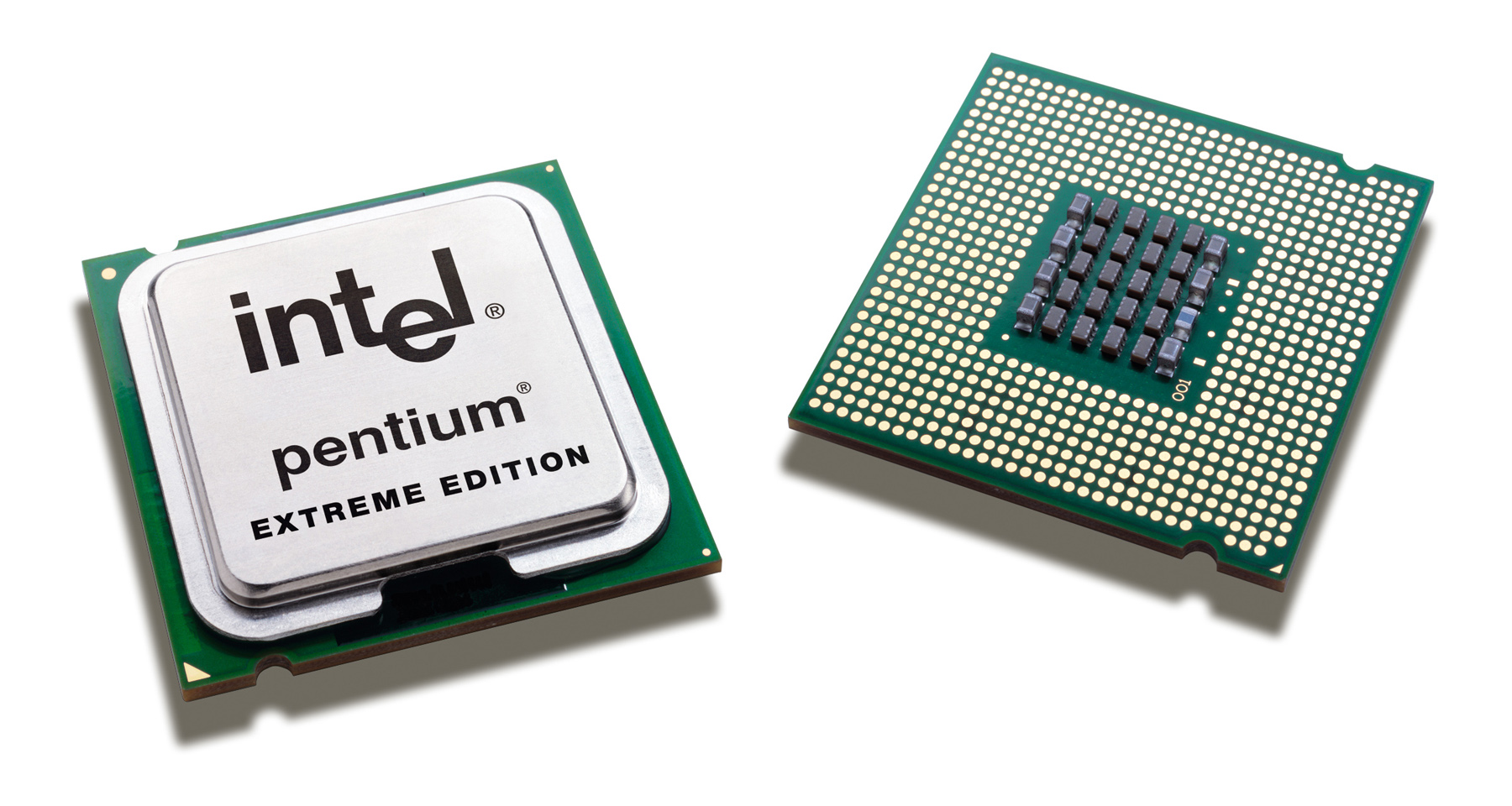 00128424-photo-processeur-intel-pentium-d-840-extreme-edition.jpg